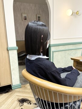 ロンドジェネルーズ 柏(Lond generous) オリーブグレー/韓国風巻き/レイヤーカット/髪質改善/縮毛矯正