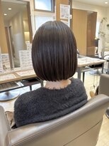 ヘアリゾートハピネス&nbsp;内巻きボブ