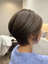 リュッカ(Lycka)&nbsp;小顔カット　ミントアッシュ