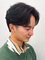 セプト 博多(SEPT.)&nbsp;ツーブロックマッシュ センターパート フェザーパーマ