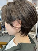 ショートボブ　骨格補正　コンパクトショート