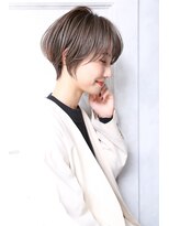 トロン(tronc) イルミナ　アースカラー　ハイライトカラー　くびれヘア　小顔　