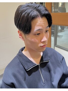 フリーク バーバーショップ 都島店(FREAK BARBER SHOP) 闇堕ちマイキー風ナチュラルセンターパート