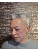 ５０代ダンディースキンフェード　サイドパートスタイル