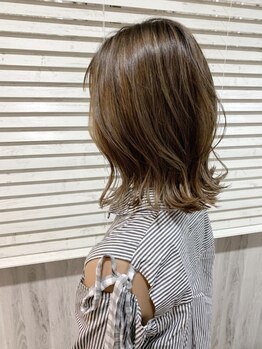 【天然オーガニックリタッチカラー \3500/フルカラー\4100♪】大人上品カラーはBEACH hair makeで決まり☆