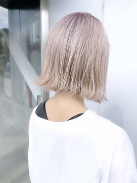 レーベン(LEBEN) 【ブリーチ2回から】ペールピンクベージュと切りっぱなし★