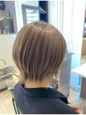 外ハネボブ×透明感ベージュ