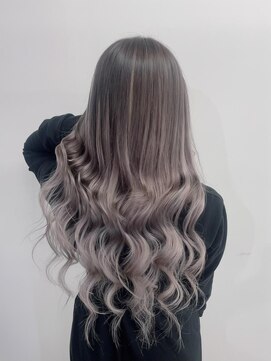 ロサ ファイブヘアー(Rosa..5Hair) シルバーグラデーション！