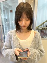 アム(amu)&nbsp;ウルフカット/レイヤーカット/顔まわりカット/姫カット/くびれ