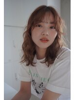 タス(tas)&nbsp;ミディアムパーマ　に合わせカット顔周りカット