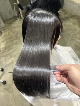 サロンドミルク 原宿(salon de MiLK) 美髪矯正でお悩み改善パヤ毛改善ストレート原宿表参道明治神宮前