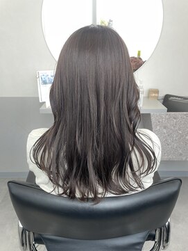 トッカ 茨木(tocca) まろやかな大人のための艶グレージュ