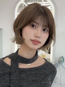 コア 表参道(COA) ボブ／レイヤーカット／グレージュカラー／表参道