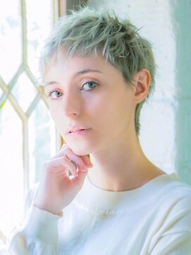 ロンドリメゾン 原宿(Lond re Maison.) グランマッシュ/細めハイライト/ショート/白髪ぼかし/小顔/原宿