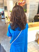 エイゾー(EIZO)&nbsp;ウルフレイヤー/ウルフカット/ ロングレイヤー/レイヤーカット