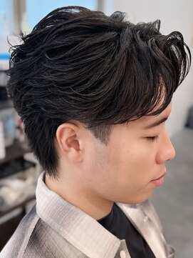 バース バイ ハピネス(BIRTH by happiness) 奈良men'sフェザーパーマフェザーショート