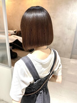 エンバイユアーズ 飯田橋店(eN° by youres) 切りっぱなしボブ タッセルボブ 髪質改善ストレート 縮毛矯正