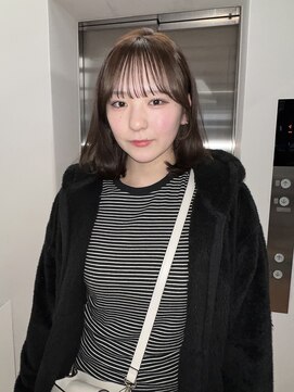 ブラウンカラー