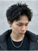 スパイキーショートメンズカットダブルカラーブリーチ眉毛