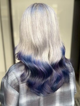 アウラ(AURA) 盛岡駅ハイトーンカラーブリーチデザインカラーブロンドレイヤー