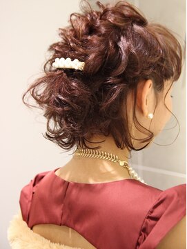 エムスラッシュ アヴェダ 自由が丘(M.SLASH AVEDA) 【M.SLASH】女度UP!のグラマラスアレンジa