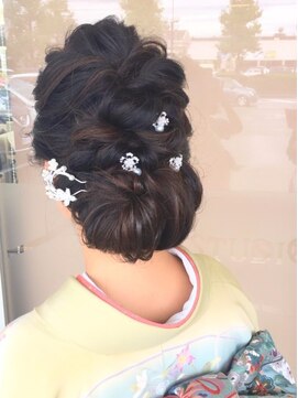 美容室 びゃんびゃん 社店 編込みネープスタイル