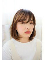 エアリーショートひし形シルエットボブ