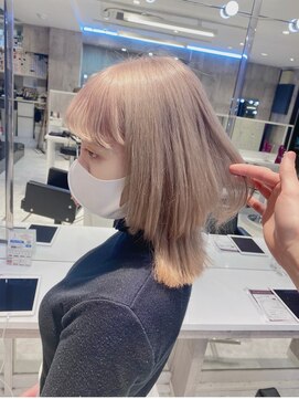 ジオ 国分寺(the O's) 斜めバング/シルキーベージュ/ブラントカット[国分寺駅]