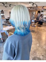 ニュート(Neut )&nbsp;エンドカラーブルー/ホワイトシルバー/ケアブリーチ/裾カラー