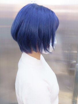 フィッツコア(FITS CORE) 黒染め履歴からロイヤルブルー