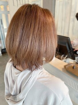 アトリエ エス atelier es HAIRDESIGN ハイトーン/ブリーチオンカラー/ミルクティーベージュ/透明感