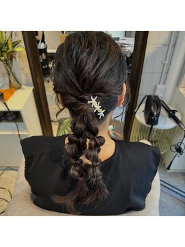 メゾンマリ(MAISON MARI) 梅田福島ゆるふわ巻き二次会編みおろしツイン褒められる♪