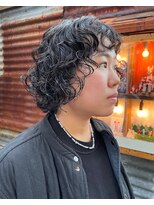 ナループロアオハナ(Nalu pu loa ohana) マッシュウルフくっきりウェーブパーママッシュパーマ