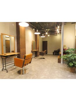 髪質改善/ストレート/トリートメント…取扱が豊富◎居心地の良い貸切の店内で至福のひとときを【縮毛矯正】