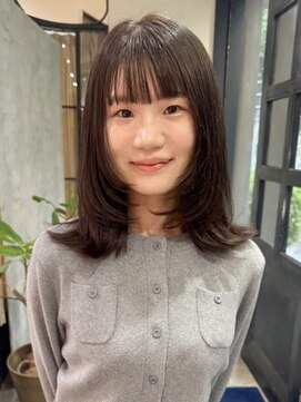 リュミエ ドゥ マッシュ(Lumier de mashu) 【大阪/梅田/茶屋町/中崎町】ふんわりレイヤーカット