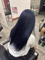 ダズリングディア(Dazzling Deer)&nbsp;ブルー／青／ロング／ストレート／暗めカラー／レイヤーカット