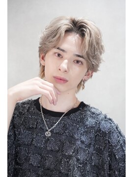 ノーリミット(No Limit) 『大阪　梅田』　韓国風メンズヘア