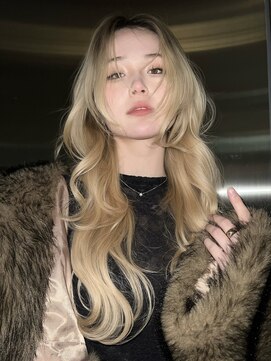 ベル 表参道店(Belle) ミルクティー/ブロンドカラー/ハイレイヤーウルフ/シャギー