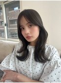 レイヤーを生かしたくびれスタイル♪