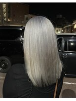 シエル ドゥ サワ(ciel de SAWA)&nbsp;透明感シルバーカラー