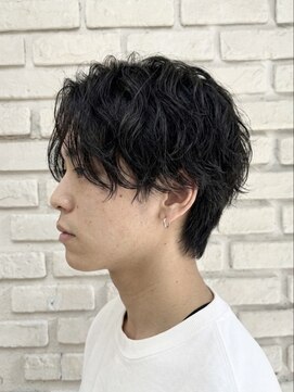 ビランチェ 池袋(bilancia) 緩めスパイラルパーマセンターパート縦落ちスパイラル
