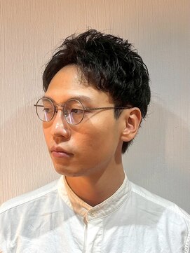 ジェントル(GENTLE) 黒髪マッシュショート×ナチュラル束感スタイル