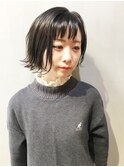 切りっぱなしショートボブ