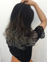 アジールヘア 北千住駅西口店(agir hair)&nbsp;バレイヤージュ/ホワイトグレージュ【北千住】北千住学割U24