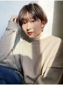 ブラウンショートボブ_アースカラーくびれヘアツートン_68939