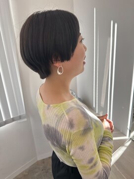 ウィークエンド(WeekenD) ダークグレージュショート