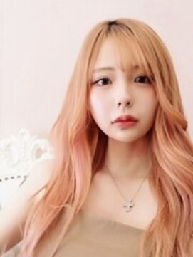 リノ 金山(Rino) デザインカラー/レイヤーカット/ウェットヘア/オリーブベージュ