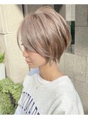 ハイトーンショートボブ