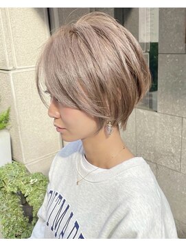 リン(rin.) ハイトーンショートボブ