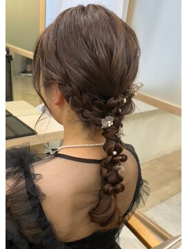 トッカ ヘアアンドトリートメント 大宮店(tocca) ロング×編みおろし